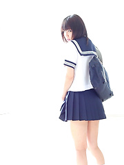 Minami looks like a pretty soldier manga girl waiting to join Sailor Moon. You know that anime? The team of schoolgirls who jump and flash their panti